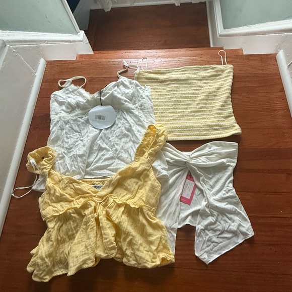 bundle of princess polly and edikted tops. - Picture 1 of 9